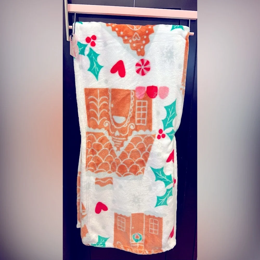 Betsey Johnson Christmas blanket